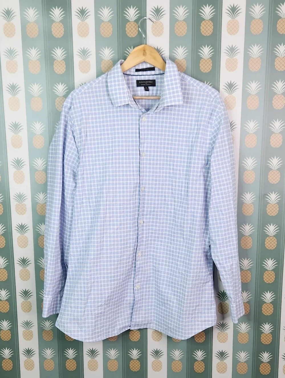 Banana Republic Factory Light Blue and White Checked Men's Dress Shirt